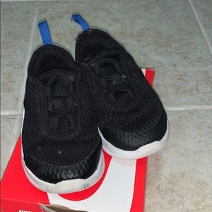 Nike Air Max Motion 2